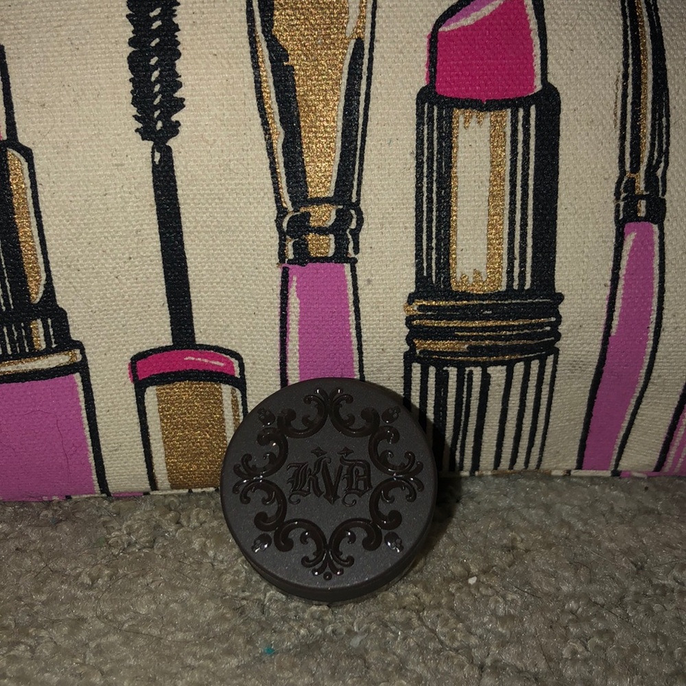 Kat Von D 24hr Super Brown Pomade